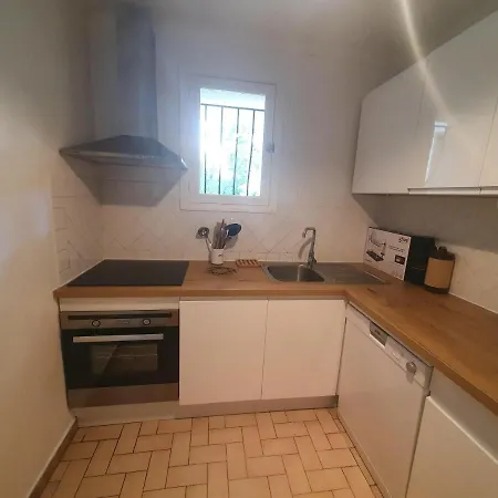 Au Calme 500 M Plages Et Port Santa Lucia Вилла *