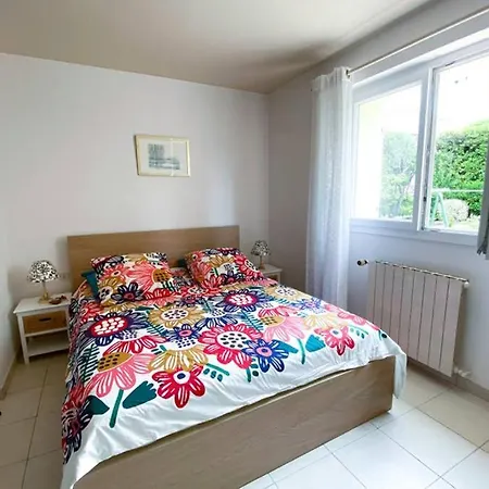 Au Calme 500 M Plages Et Port Santa Lucia *