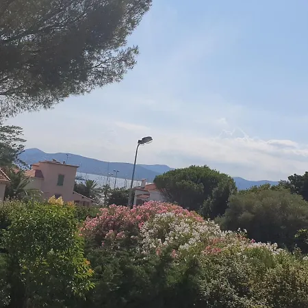 Au Calme 500 M Plages Et Port Santa Lucia 빌라 *