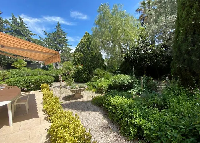 Au Calme 500 M Plages Et Port Santa Lucia 别墅