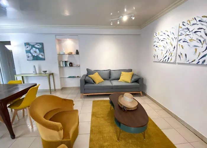 Au Calme 500 M Plages Et Port Santa Lucia