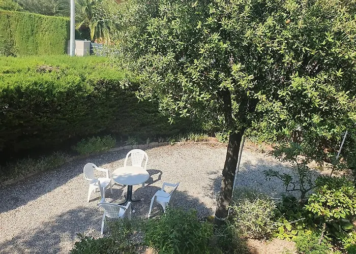 Au Calme 500 M Plages Et Port Santa Lucia Вилла